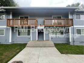 4800 Se Boardman Ave #5 - Photo 1 of 1