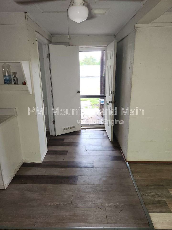 51 Summit St #4 - Photo 2 of 12