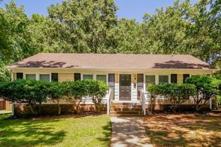 6725 Barrington Dr - Photo 1 of 1