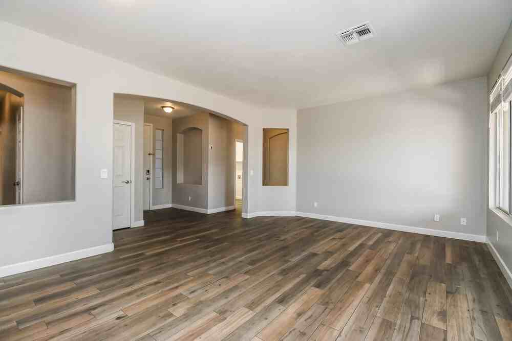 3353 E Santa Fe Ln - Photo 5 of 16