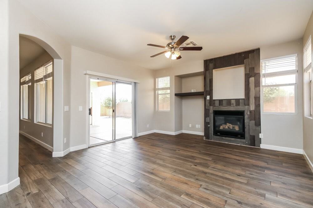 3353 E Santa Fe Ln - Photo 6 of 16
