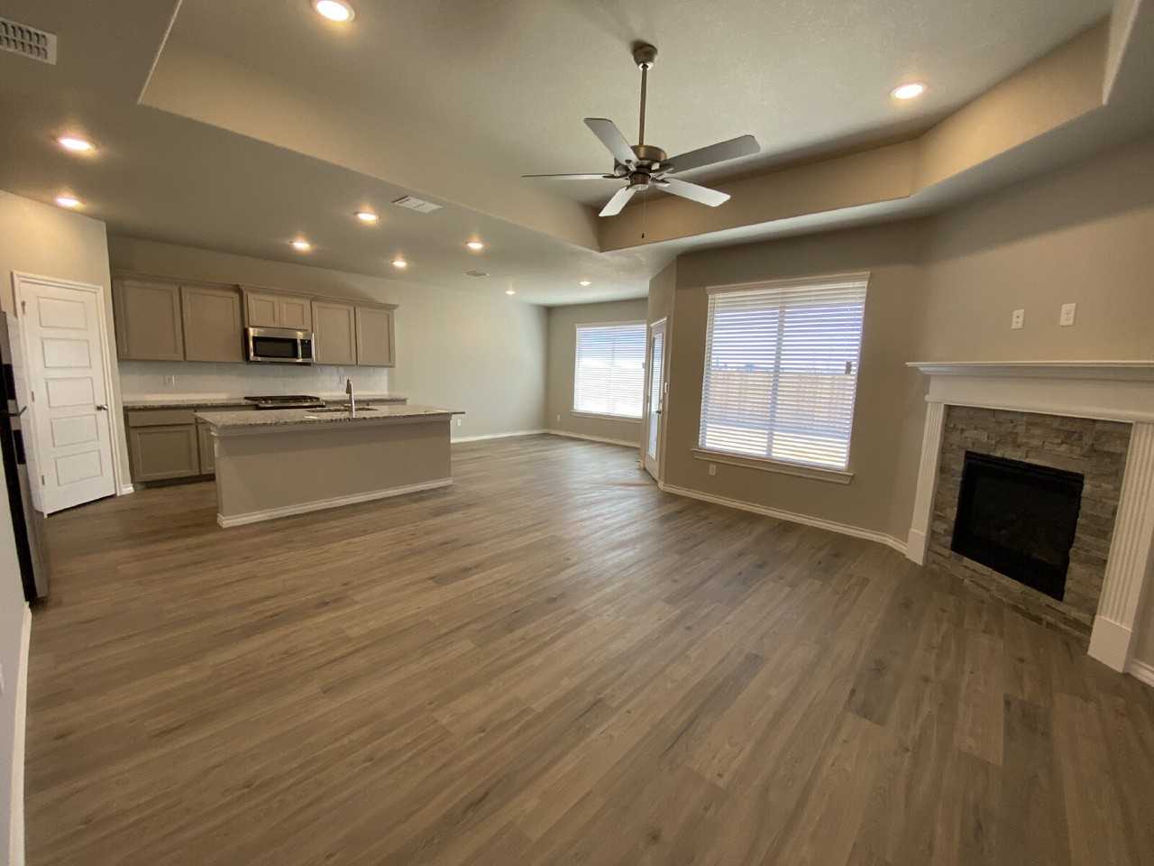 813 N 3rd St - Photo 2 of 17
