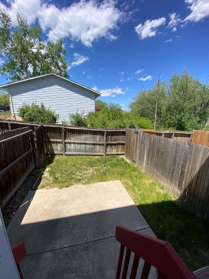 826 Mesa Valley Rd - Photo 6 of 13