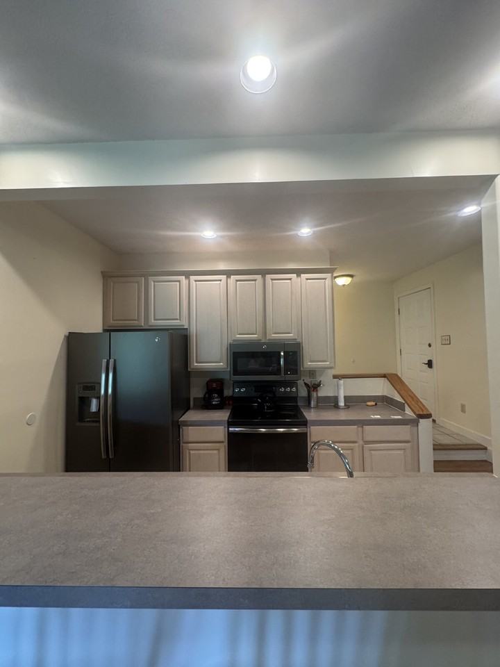 299 Blue Ridge Dr S #1 - Photo 2 of 16