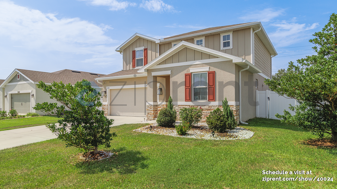 1709 Hilltop Dr - Photo 4 of 23