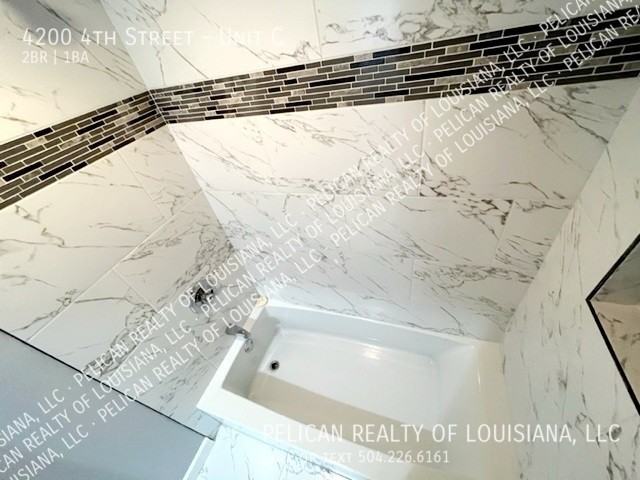 4200 4th St #C - Photo 5 of 11