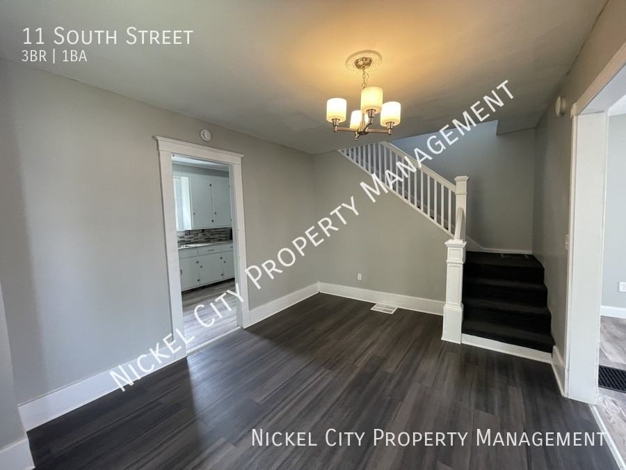 11 South St - Photo 2 of 8