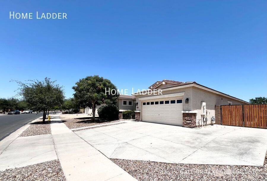 2936 E Tonto Dr - Photo 2 of 28