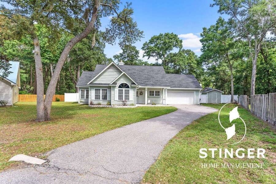 26 Ladys Island Drive - Photo 2 of 28