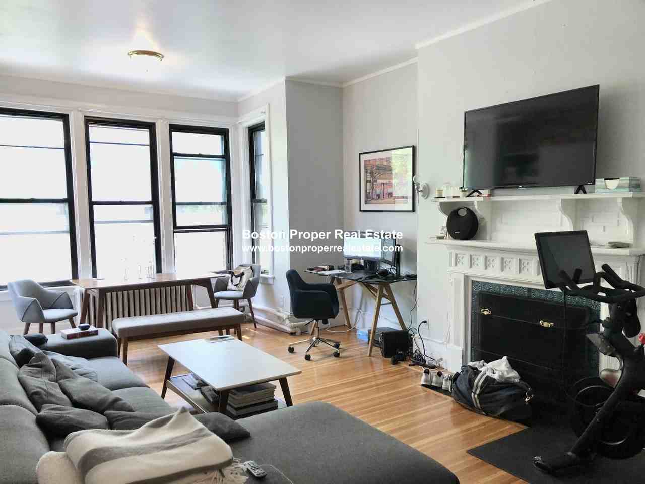 178 Marlborough St #401 - Photo 2 of 6