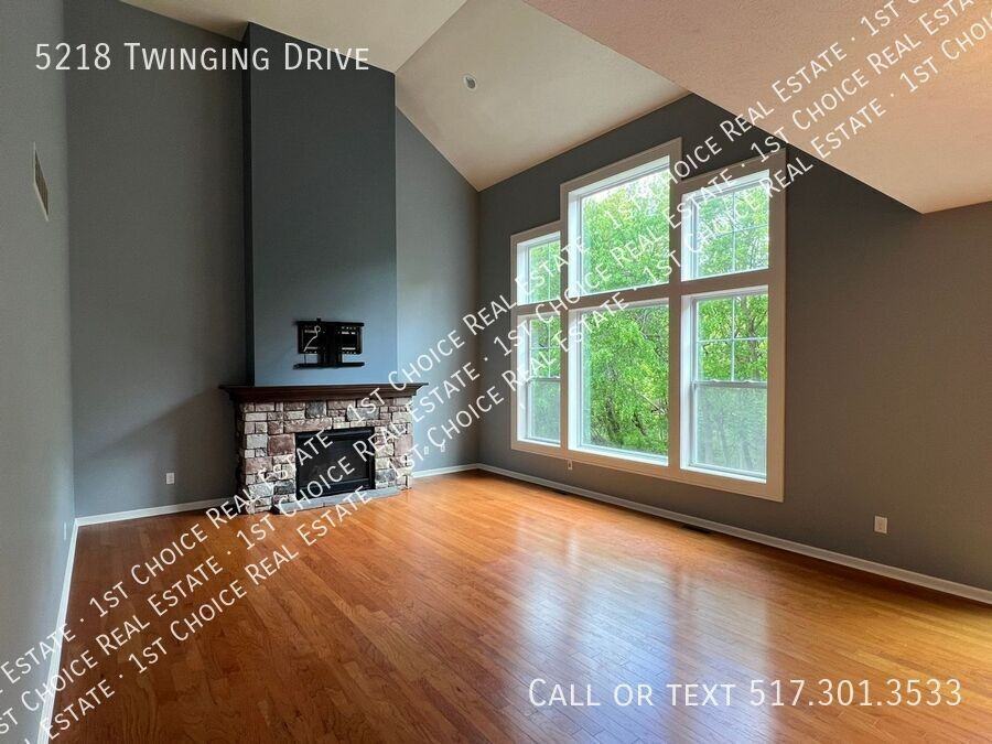 5218 Twinging Dr - Photo 2 of 32