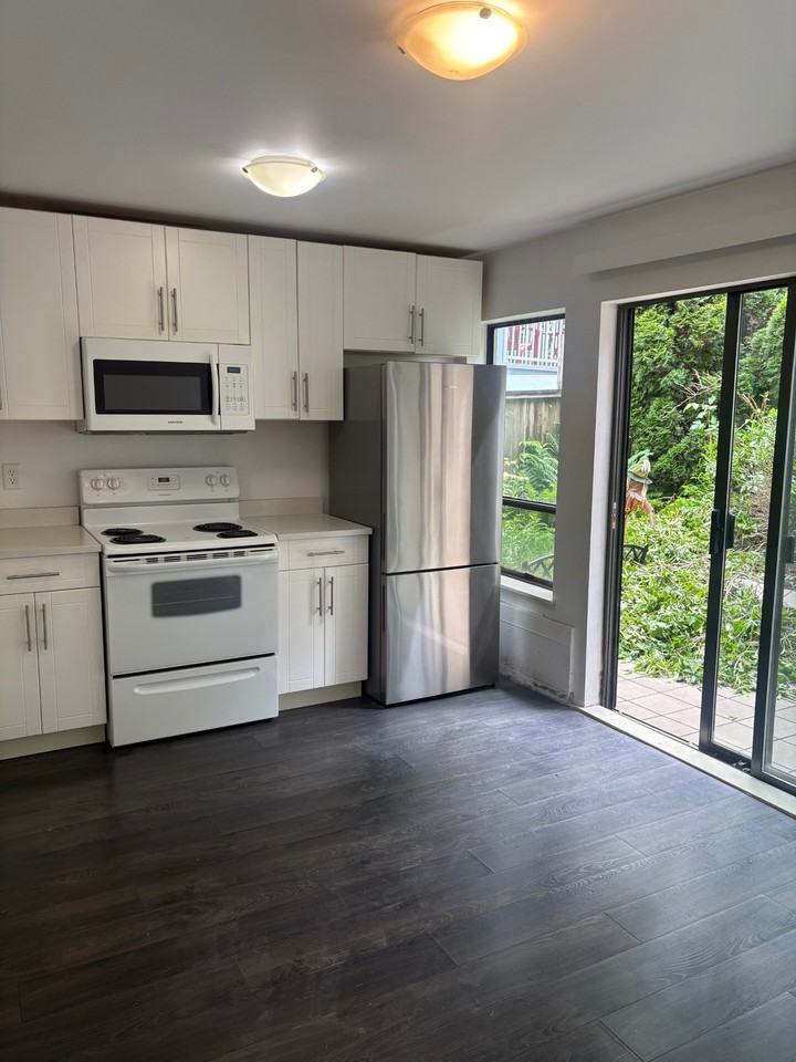 1288 Durant Drive - Photo 2 of 10