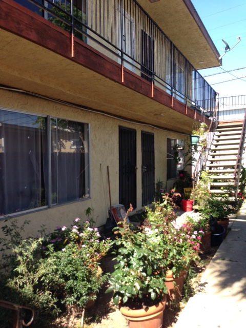 46th Street Villas - Photo 2 of 14