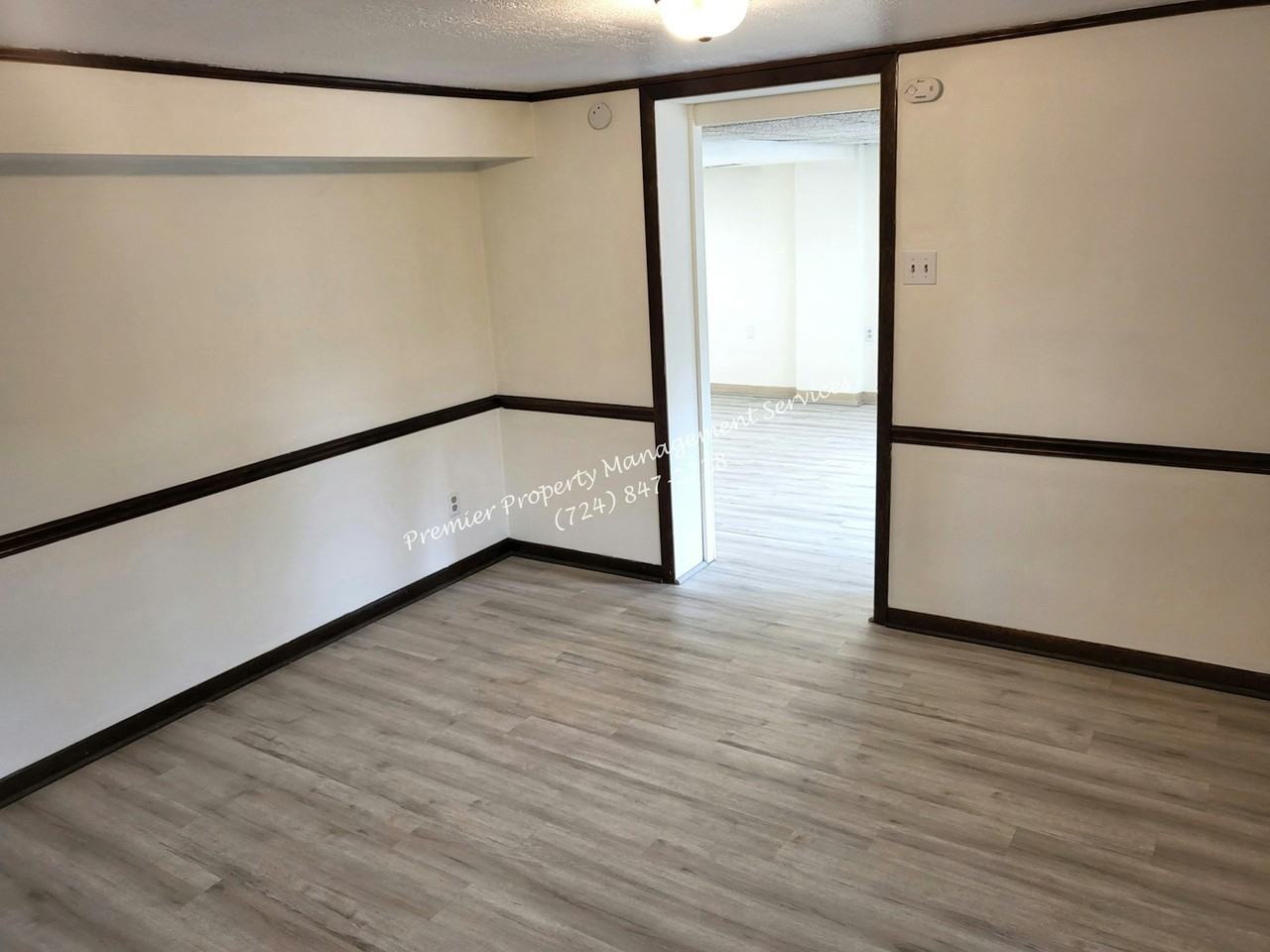 3329 Brodhead Road, Unit C - Photo 3 of 10