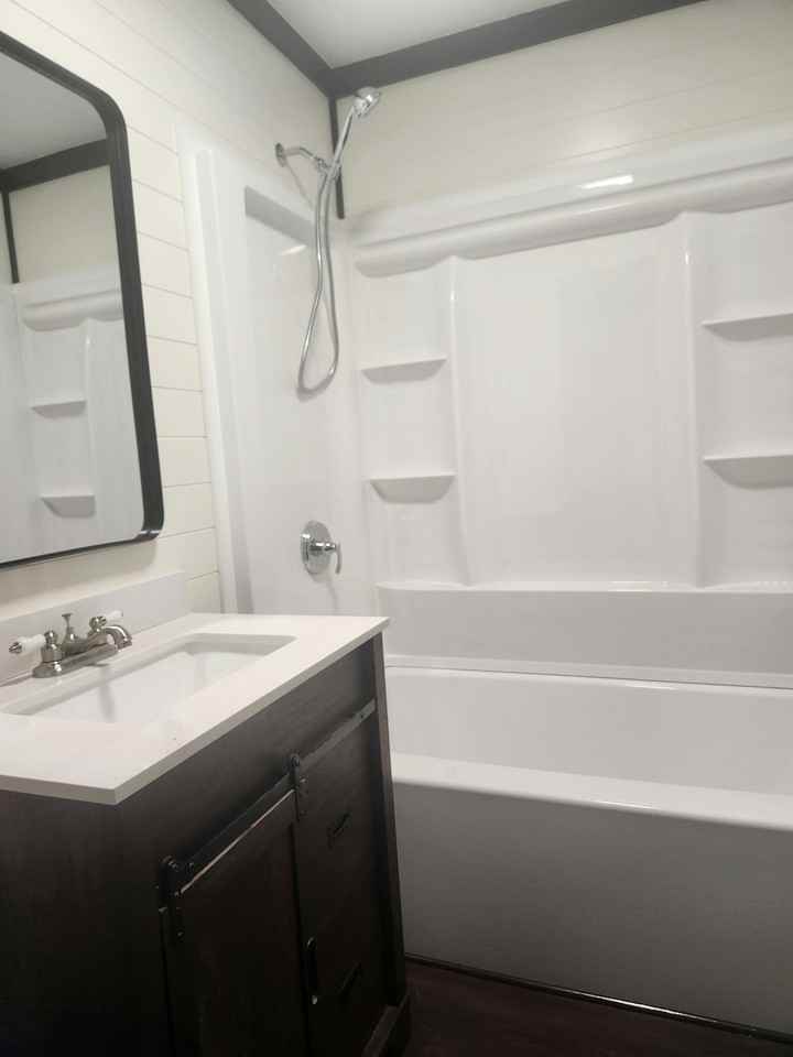 405 Thomas Street - Photo 6 of 7