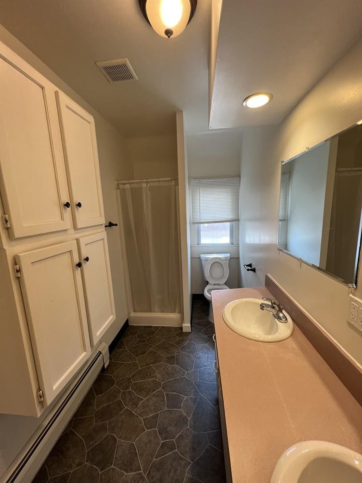 421 Abbot Road - Photo 2 of 9