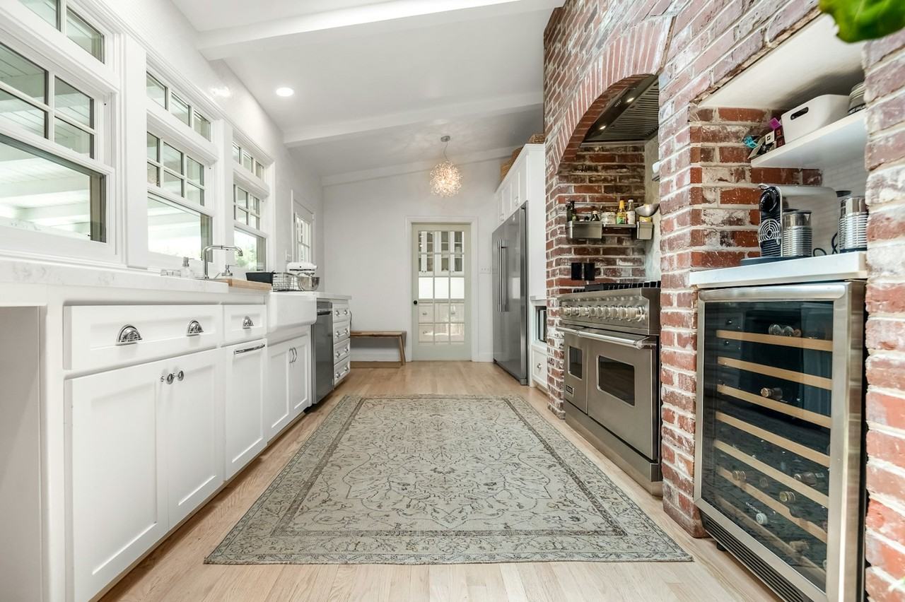 1531 West Laurel Avenue - Photo 4 of 50
