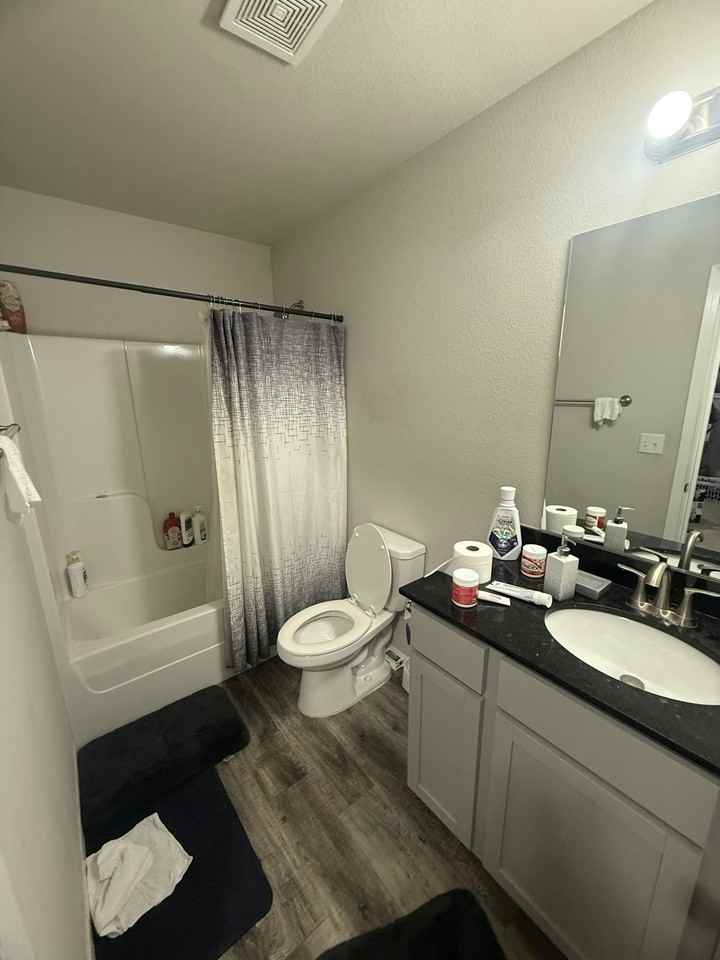 530 Woodcreek Lp - Photo 6 of 10