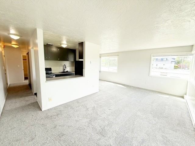 Seacrest Apartments - Photo 5 of 23