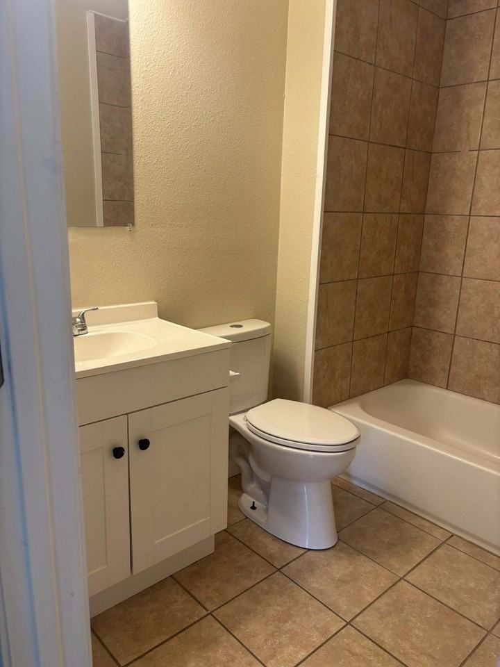 Seven Oaks - Leesville - Photo 6 of 50