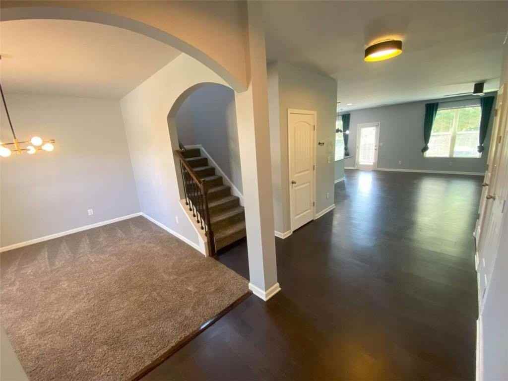 5224 Cantbury Way - Photo 2 of 24