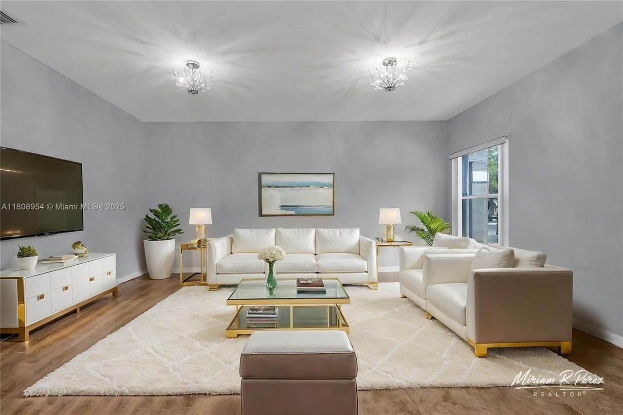 14059 Sw 49th St #4 - Photo 2 of 29