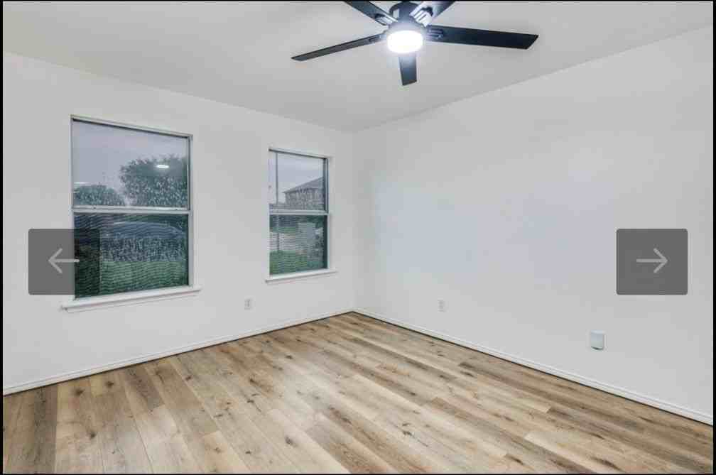 925 Blue Sky Dr - Photo 7 of 12