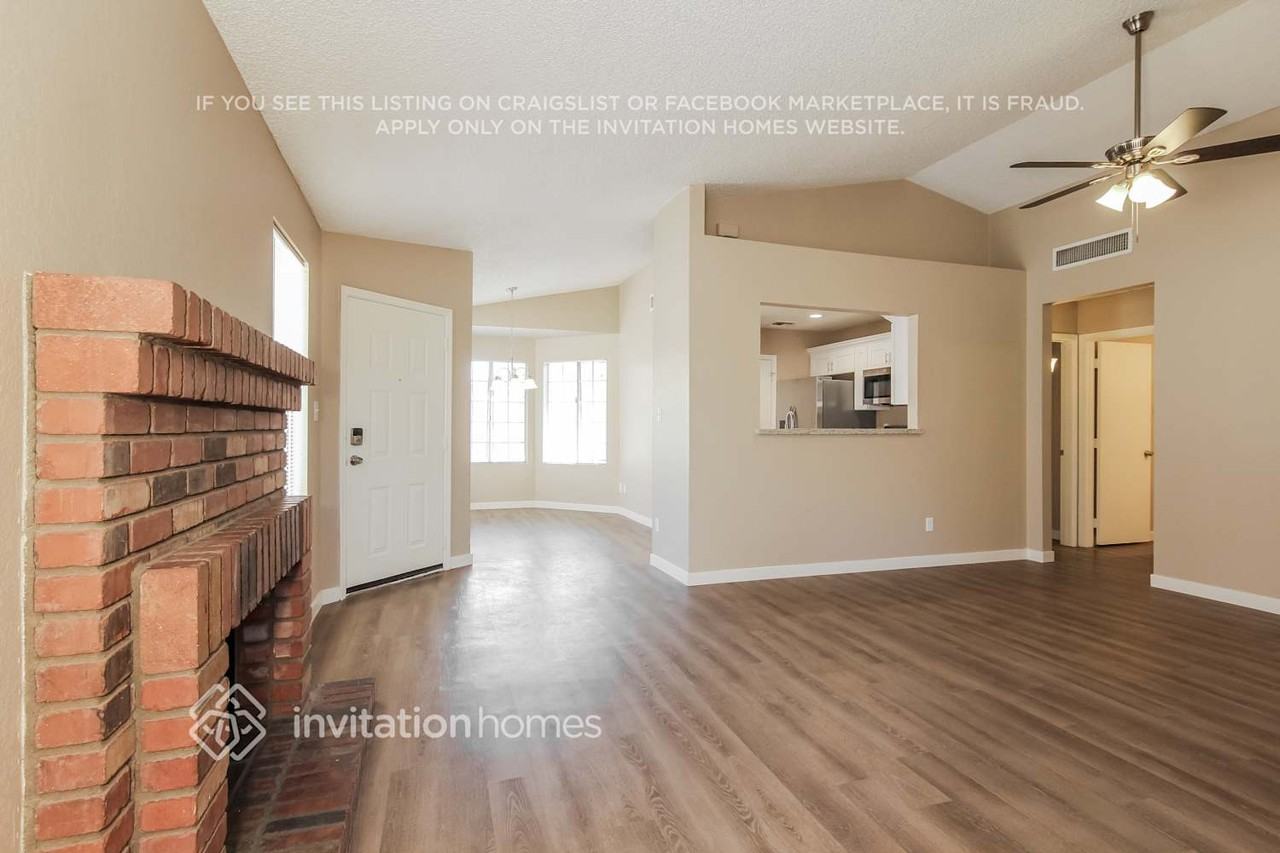 3108 E Siesta Ln - Photo 6 of 17
