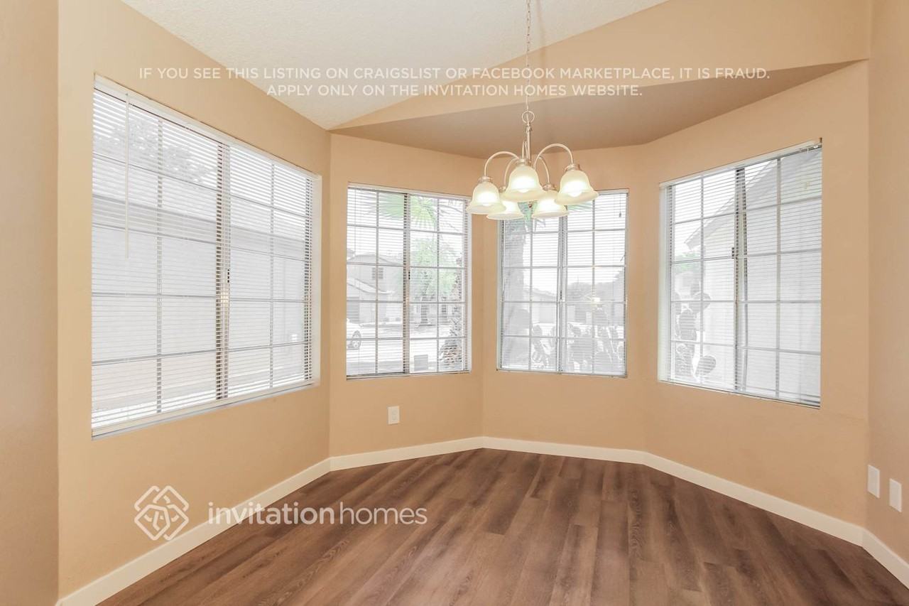 3108 E Siesta Ln - Photo 7 of 17