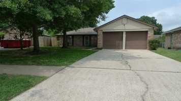 featured image of 14122 Bateau Dr