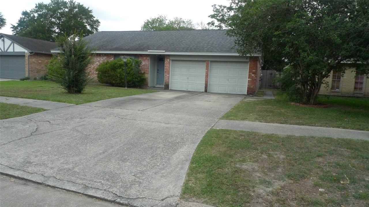 11311 Verlaine Dr - Photo 2 of 7