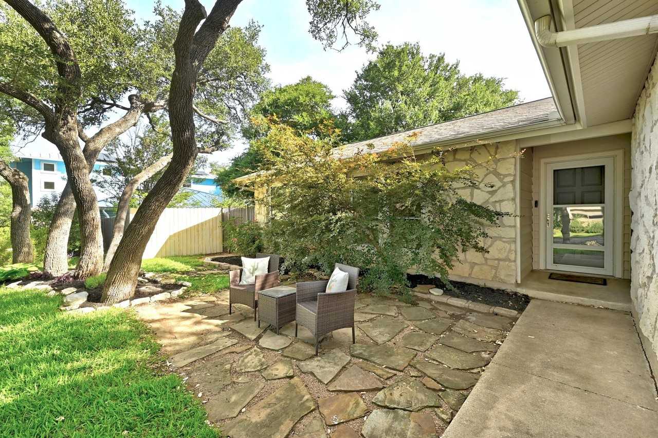 3106 Jeanette Ct - Photo 3 of 23