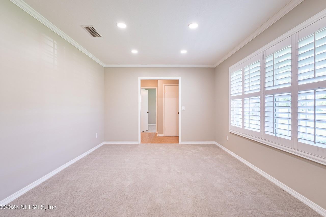 2420 Blackbeard Dr - Photo 6 of 30