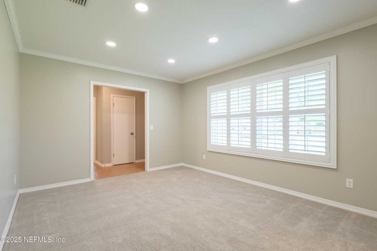 2420 Blackbeard Dr - Photo 7 of 30