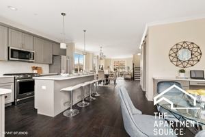 featured image of 664 Elm St #TH