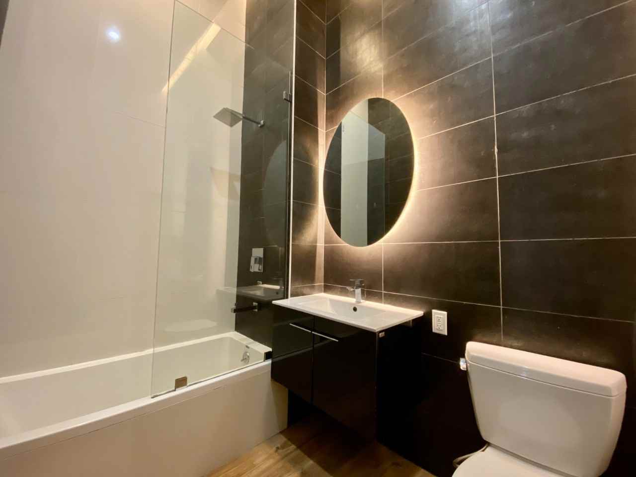 72 Willoughby St #4G - Photo 7 of 11
