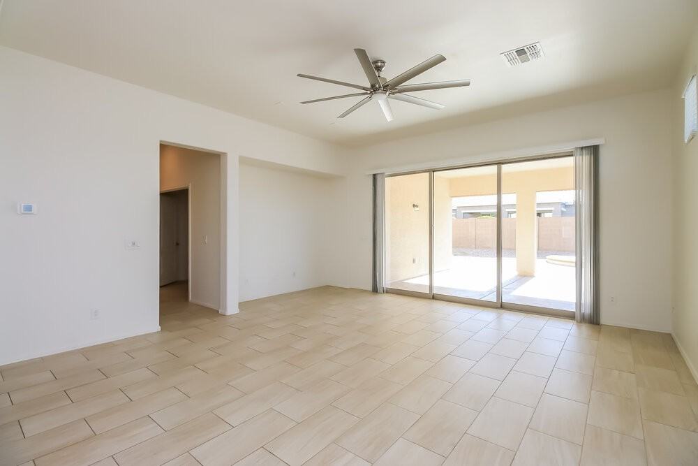 20837 E Sunset Dr - Photo 3 of 16