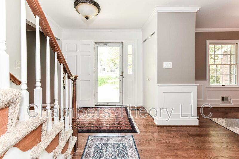 8504 Shadeway Pl - Photo 2 of 43