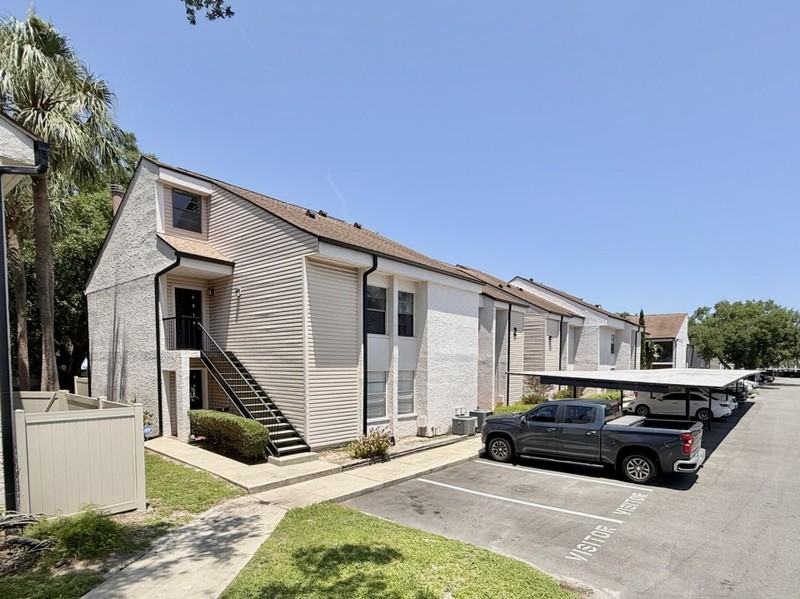 4819 Puritan Cir - Photo 2 of 50