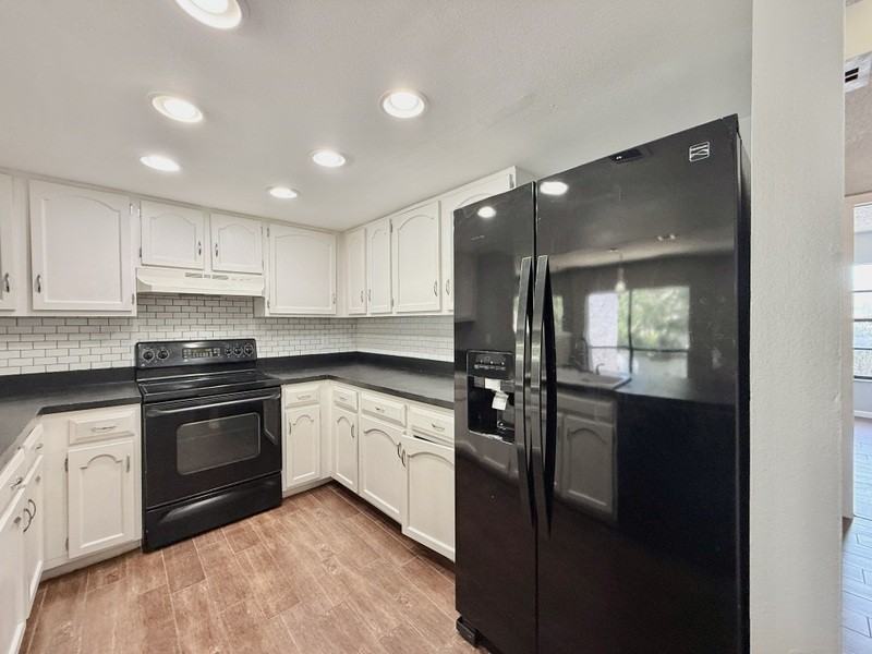 4819 Puritan Cir - Photo 7 of 50