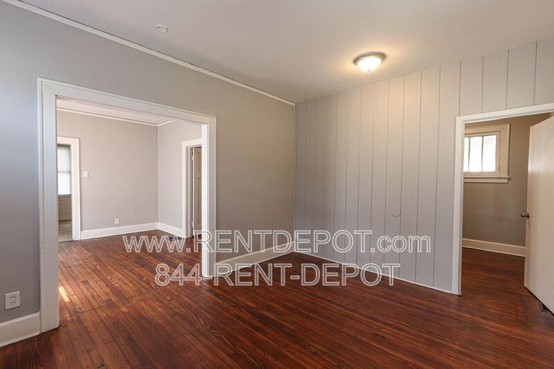 501 Maxwell Ave - Photo 3 of 8