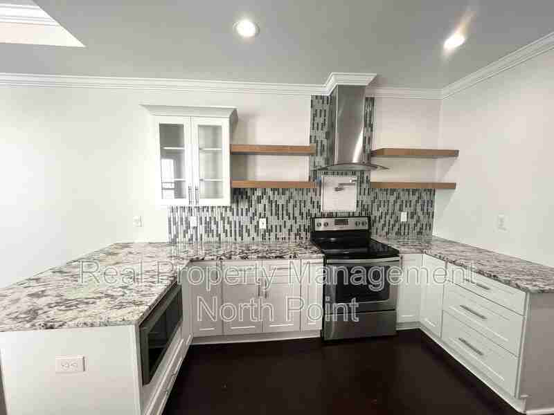 954 Byron Dr Sw - Photo 5 of 32