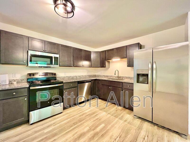 7815 Nc Highway #C - Photo 5 of 28