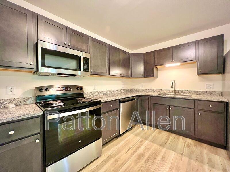 7815 Nc Highway #C - Photo 6 of 28