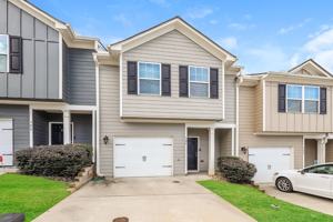 featured image of 304 Highwood Lane