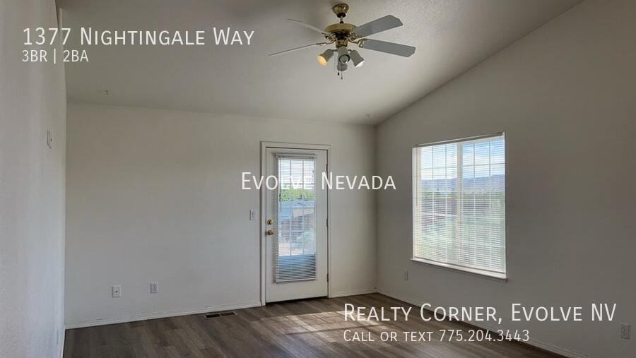 1377 Nightingale Way - Photo 3 of 26