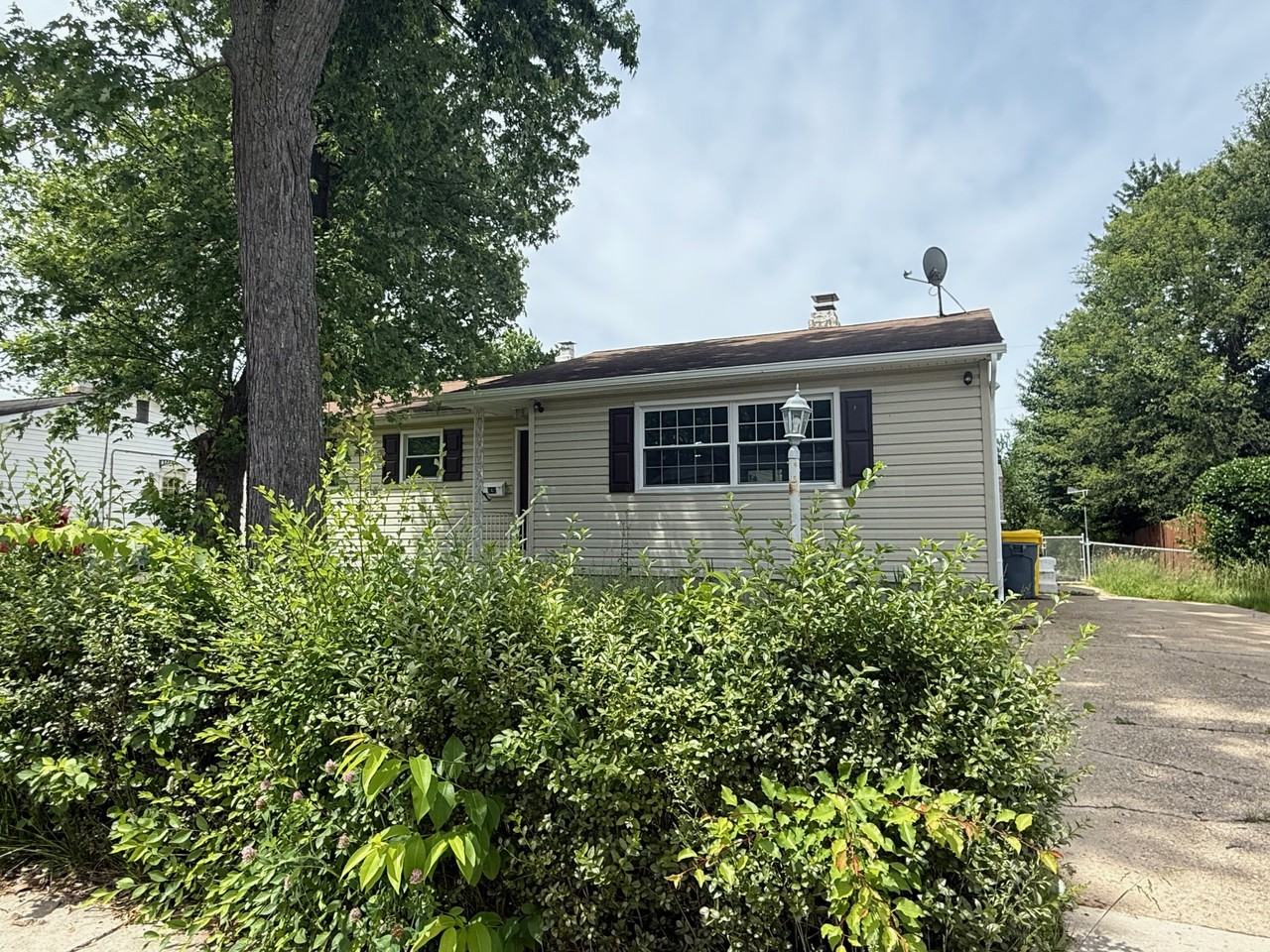 240 Federalsburg S - Photo 2 of 24