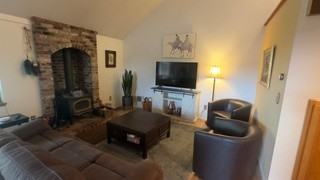 1739 Holiday Lane - Photo 3 of 40