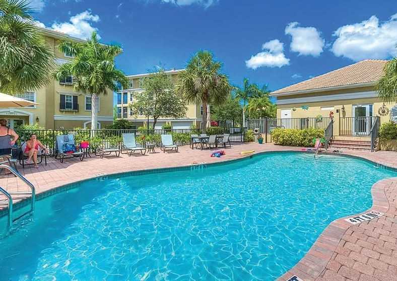 10081 Lake Cove Dr #302 - Photo 2 of 25