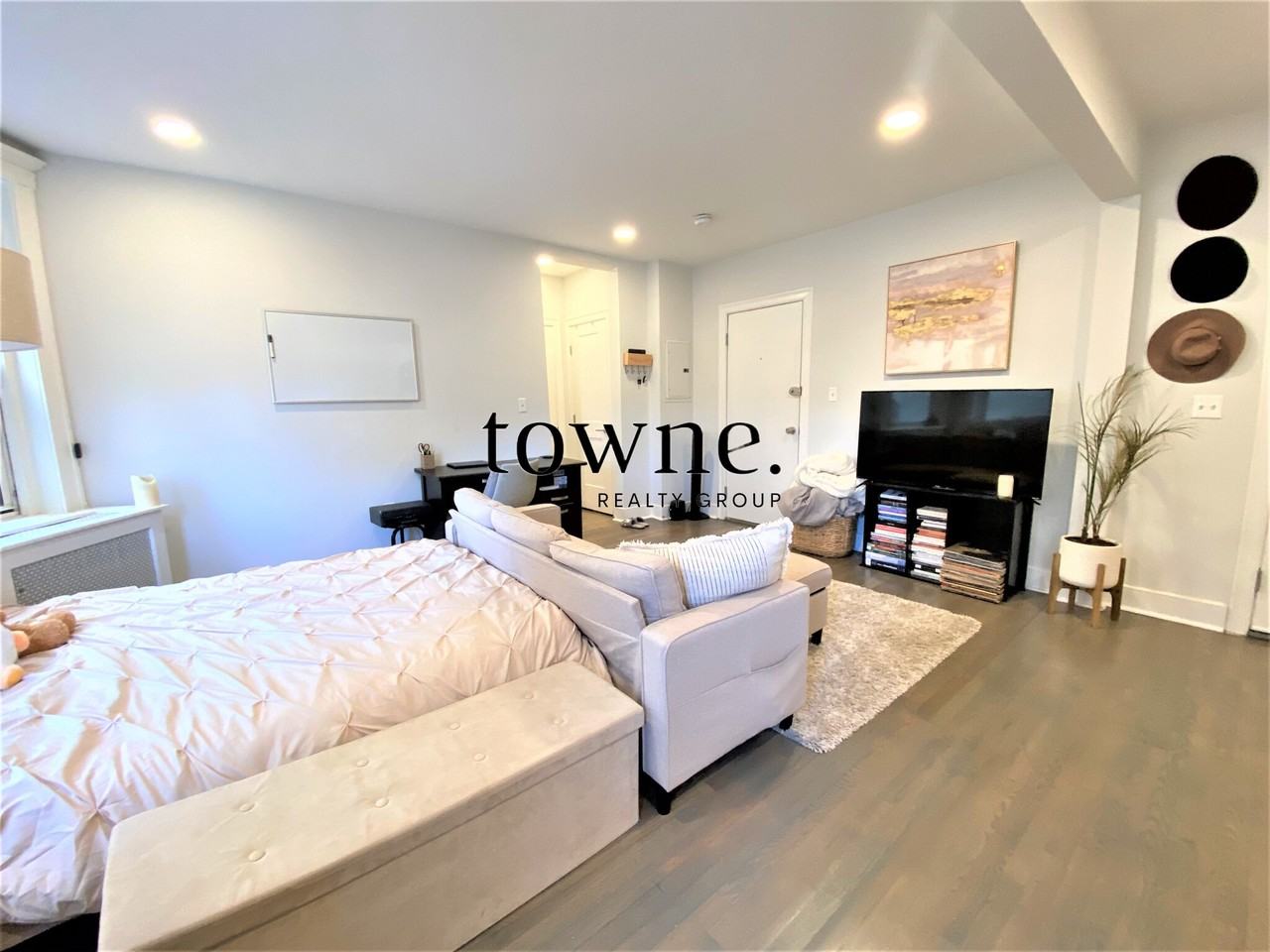 Park Dr #28 - Photo 2 of 7